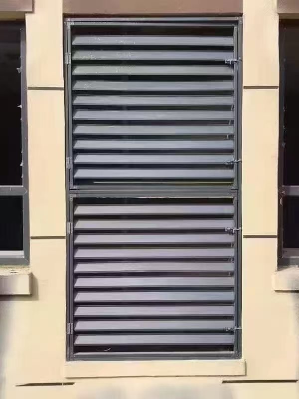 广州市冲孔吸音板铝格栅百叶窗 - 厂家